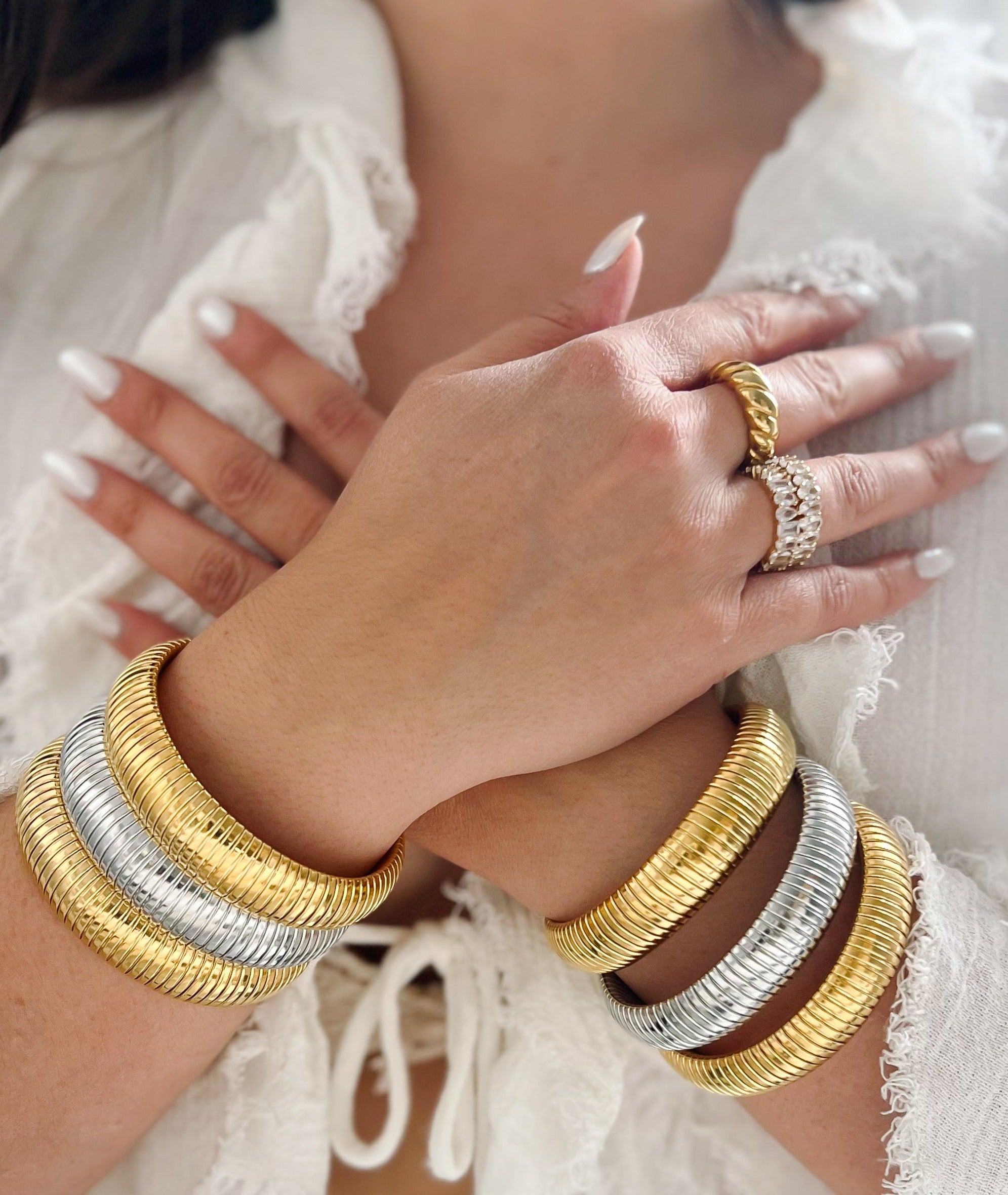 Cleo Bangles