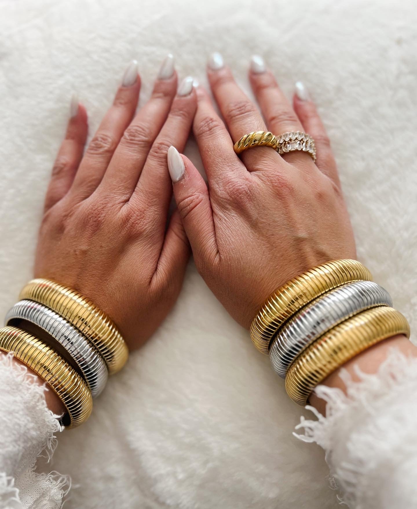 Cleo Bangles