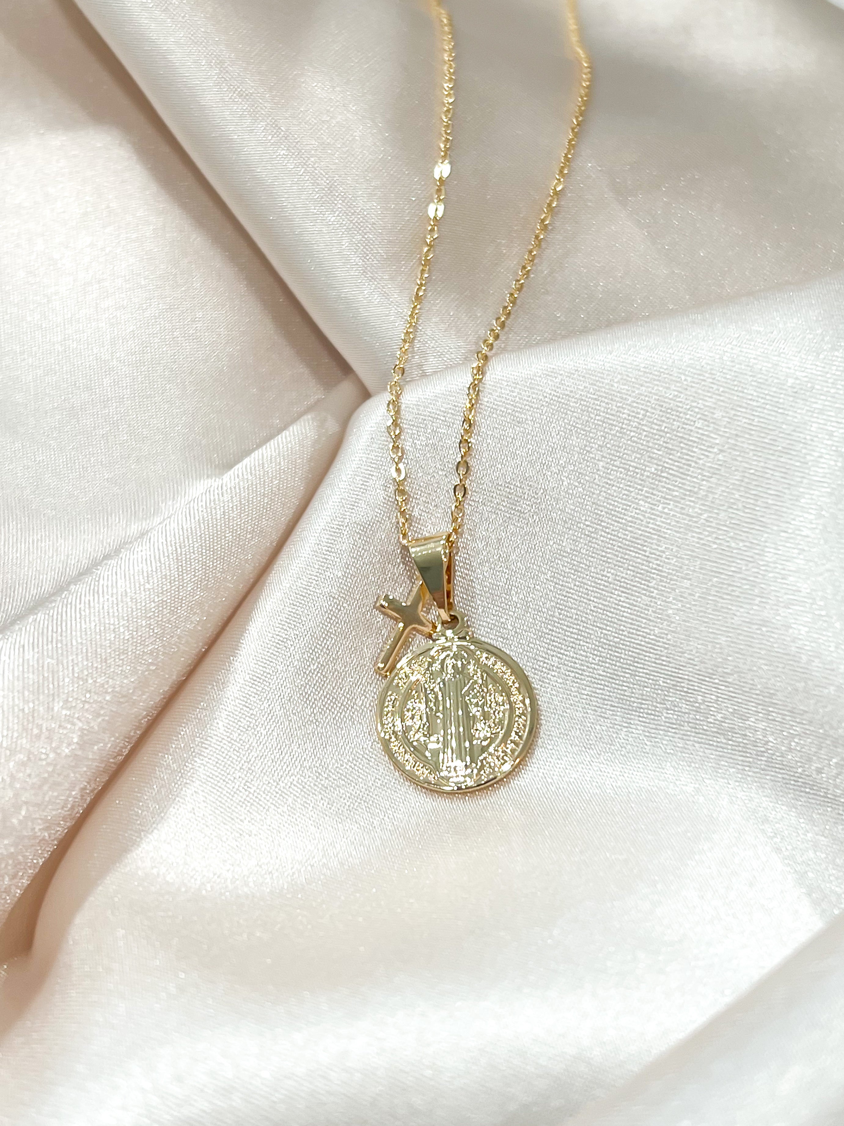 Agathe Necklace