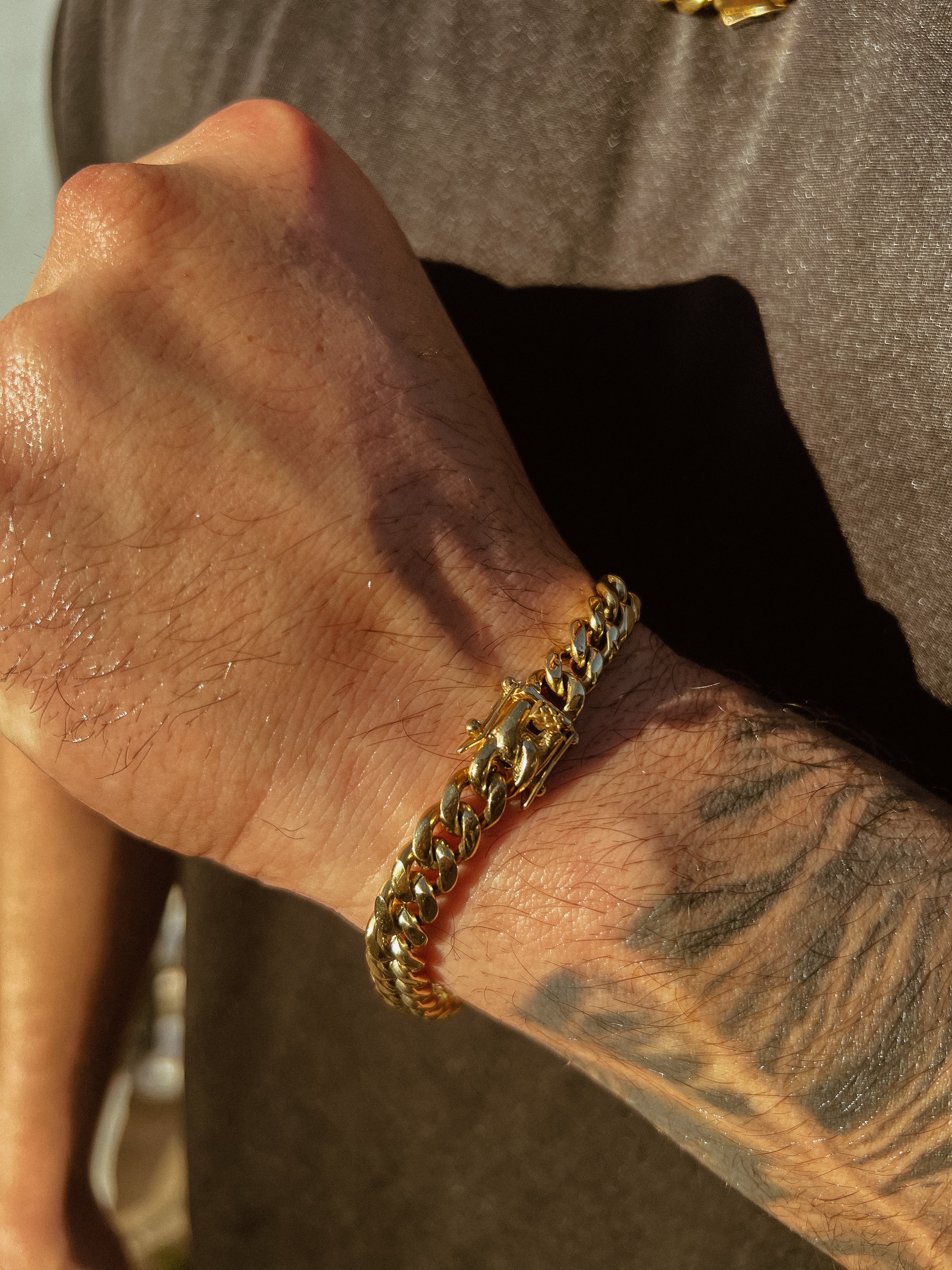 Calix Cuban Link