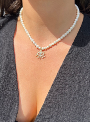 Theresa Pearl Necklace